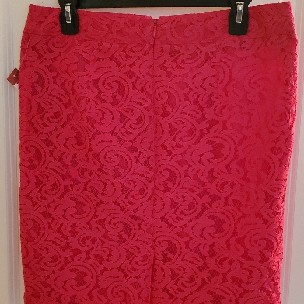 Pink lace skirt size 8 by Merona